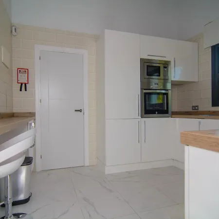 Chapas Playa Refurbished Holiday home