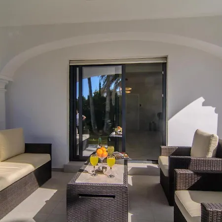Chapas Playa Refurbished